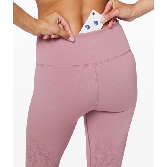 SOLD - Lululemon Reveal Crop Zen Expression Leggings Vintage Mauve Yoga Sz 10 - Picture 3 of 13
